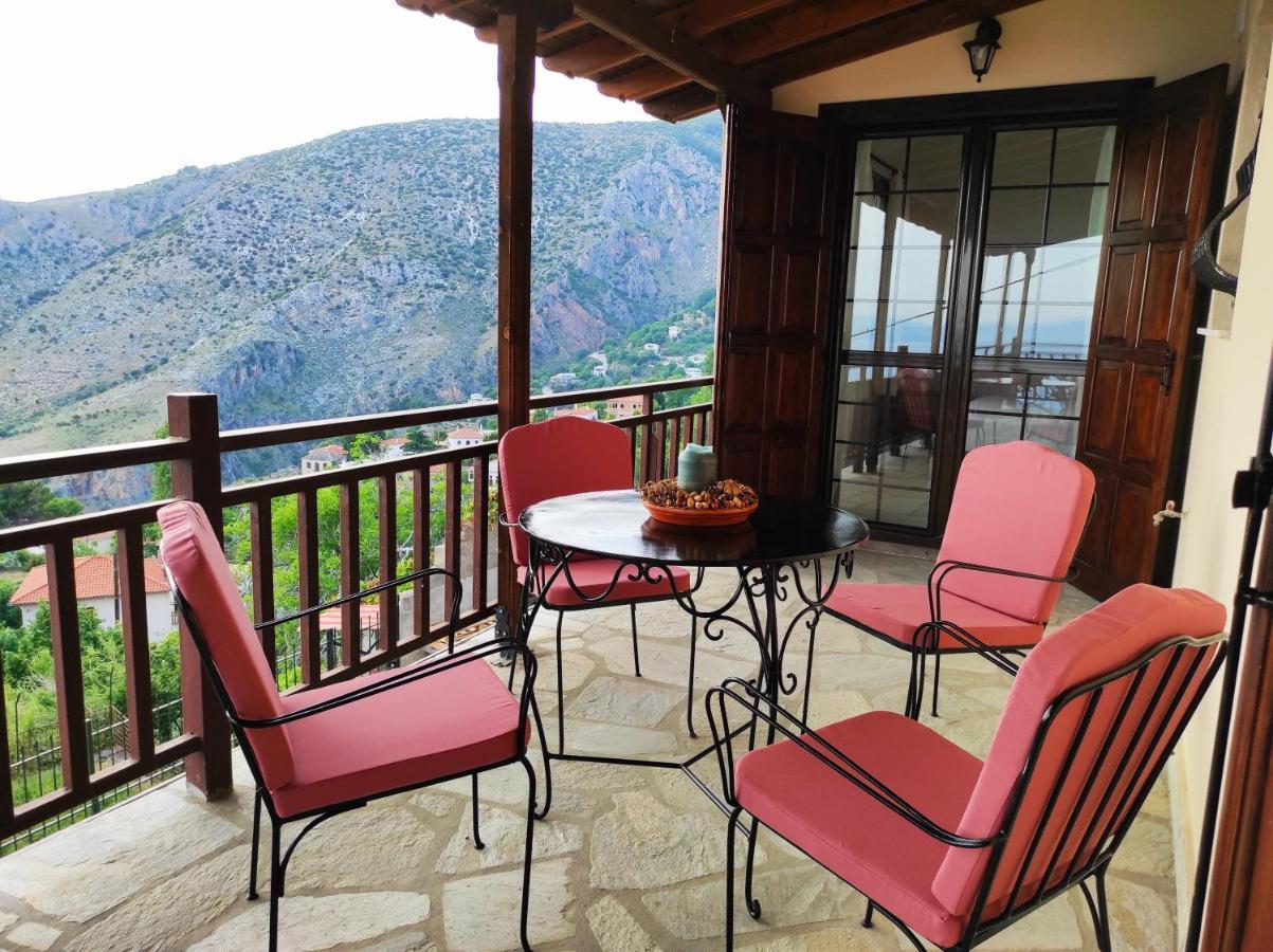 Stagiates House Villa ภายนอก รูปภาพ
